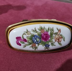 Vintage lipstick holder mirror ring